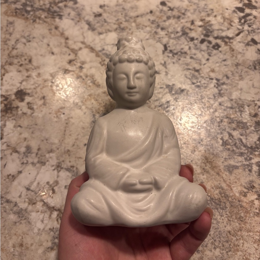 Sculpture or tapered handle holder. Never used. Open to offers :)
